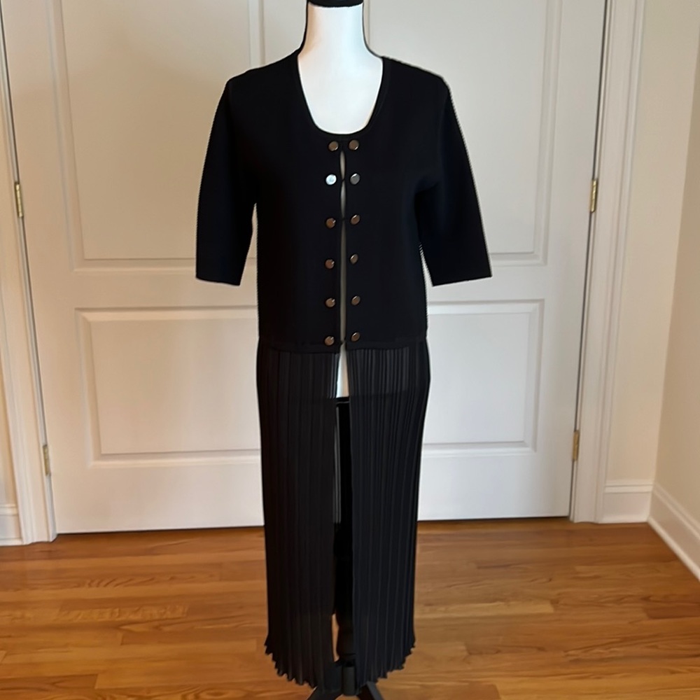 Black duster by Leo & Ugo